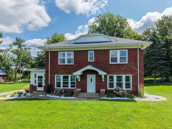 800 N 650th St, Kimmell, IN 46760