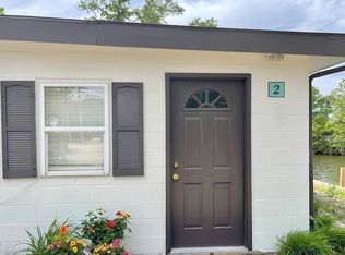 2 W Sandy Ridge Rd, Columbus, NE 68601