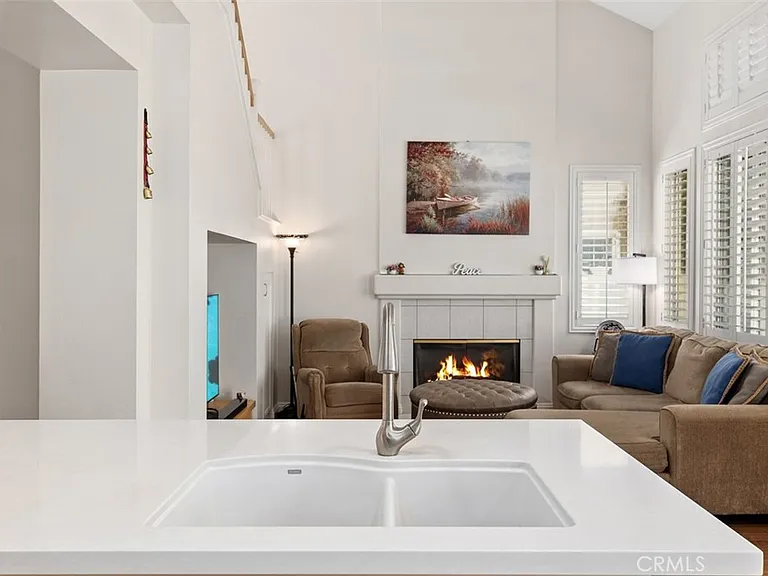 75 Parrell Ave — Photo 14