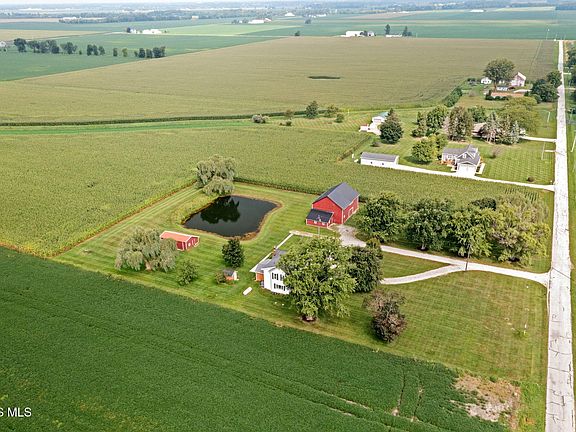 3rd image of 1508 S Ernsthausen Rd