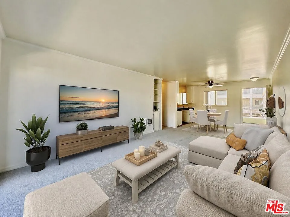 1 bed, 1.0 bath, 655 sqft, $2,495 — Photo 2
