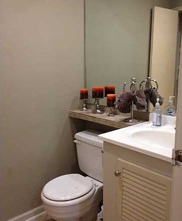 5th image of 200 Lodge Dr APT 303