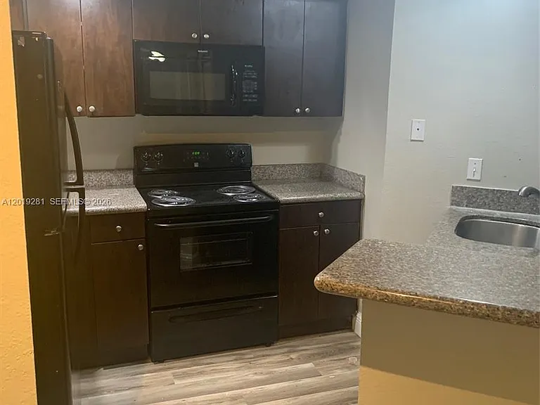 701 Vista Isles Dr #1624 — Photo 5