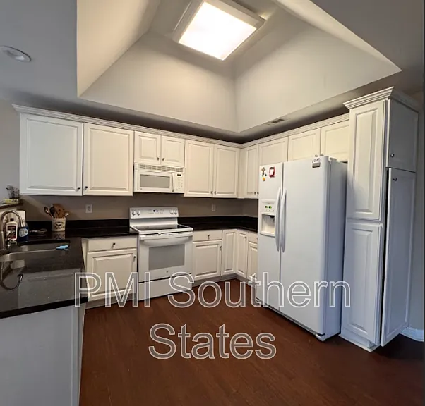 413 Falling Rock Way — Photo 15