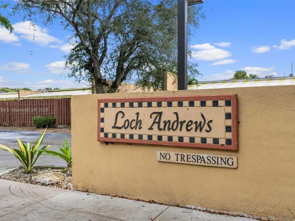 7117 Ballantrae Ct, Miami Lakes, FL 33014