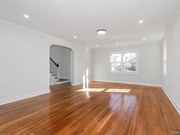 3rd image of 25105 51st Avenue