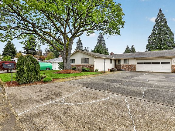 2nd image of 14650 SE Thelma Cir