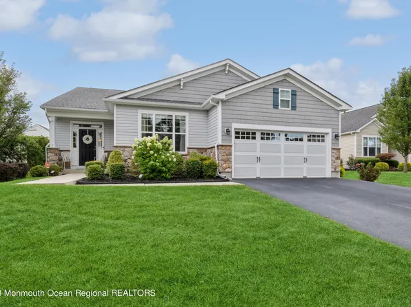 7 Charleston Court, Little Egg Harbor, NJ 08087