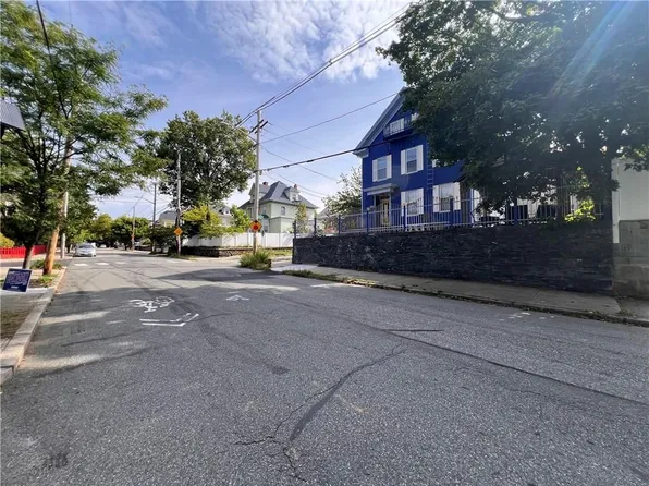 121 Camp St, Providence, RI