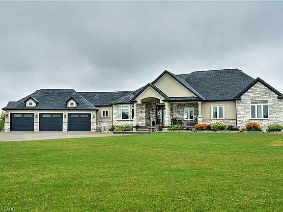3rd image of 148 Moores Rd