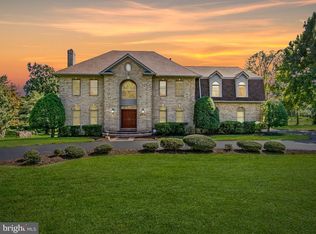 8951 Brook Rd, Mc Lean, VA 22102