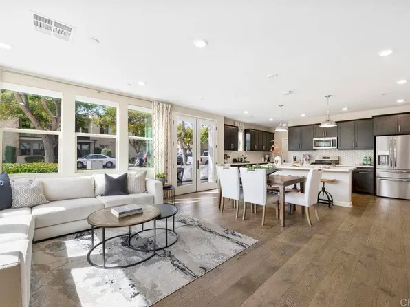 16755 Coyote Bush Dr #15, San Diego, CA 92127