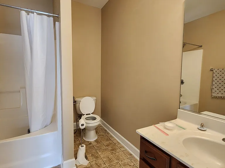 5425 Broadleaf Rd — Photo 4