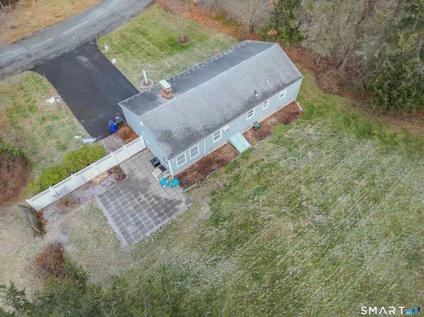 10 Sunrise Terrace, Simsbury, CT 06089