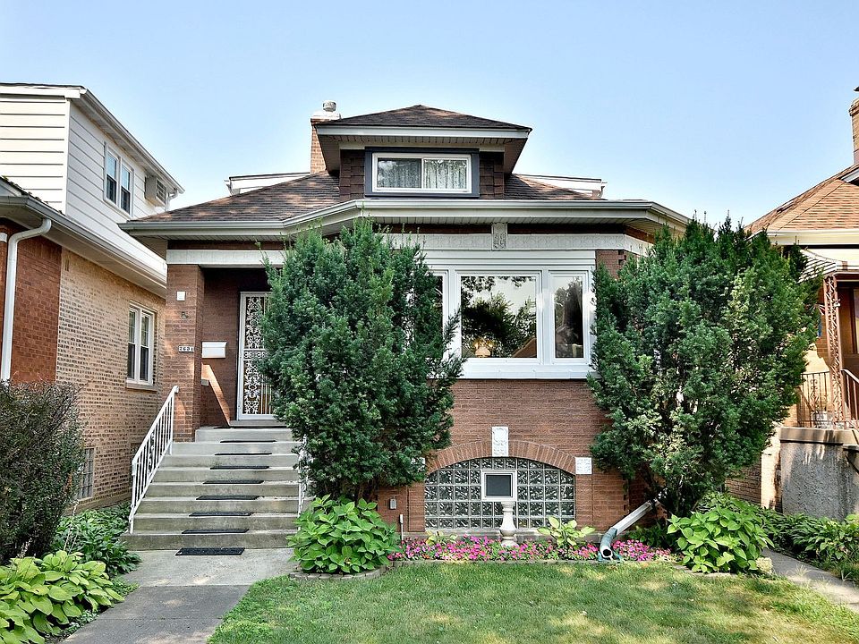 1st image of 2634 N 78th Ave