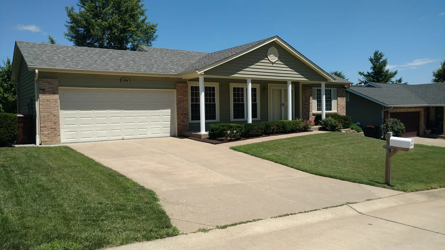 1514 Enwood Dr photo 1