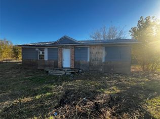 100 Pecan St, Brandon, TX 76628