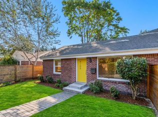 4105 SW 106th St, Seattle, WA 98146