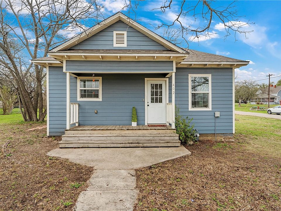 1st image of 402 Avenue D St