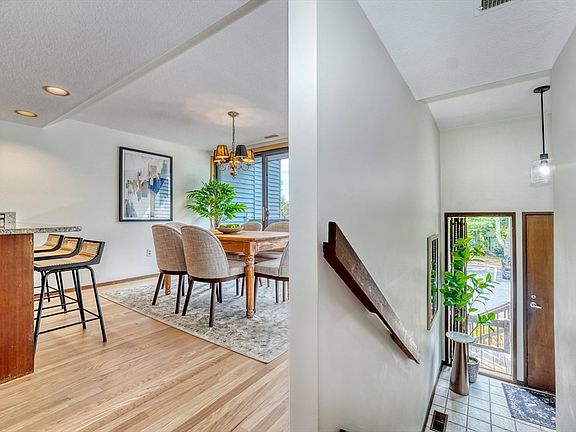 2nd image of 422 Great Elm Way Unit 422