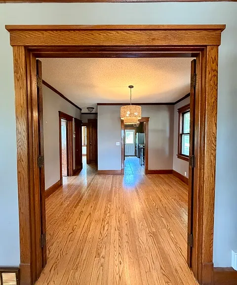 47 Country Club Rd — Photo 3