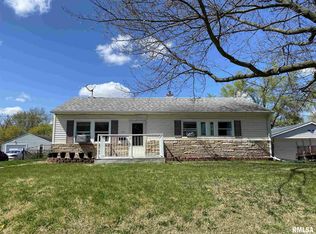 211 Kaskaskia Rd, Marquette Heights, IL 61554