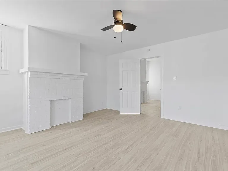 258 E Warrington Ave #2 — Photo 1