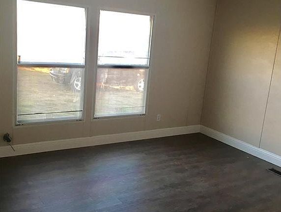 4th image of 5600 County Road 302