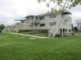 584 Douglass Dr APT 5, Douglassville, PA 19518