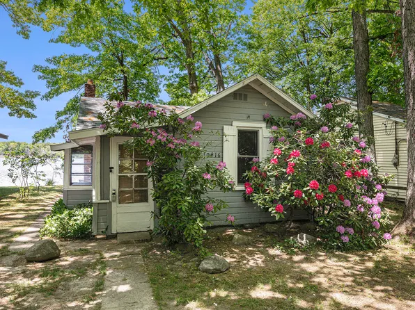 10416 Tomkinson Dr, Scotts, MI 49088