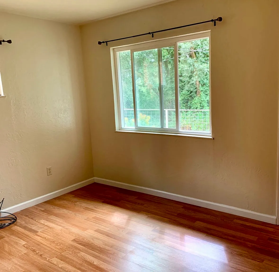 2 bed, 1100 sqft, $3,500 — Photo 2
