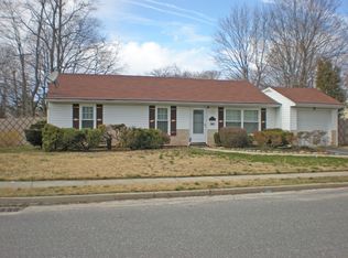 3 Naples Ave, Central Islip, NY 11722