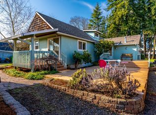 105 E St, Columbia City, OR 97018