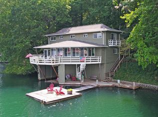 716 Meeting House Mountain Rd, Clayton, GA 30525