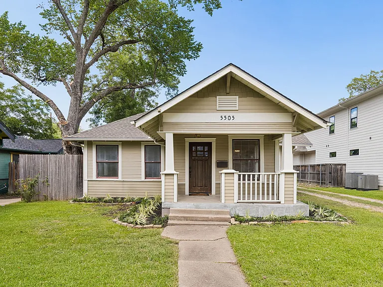 5505 Richard Ave — Photo 1
