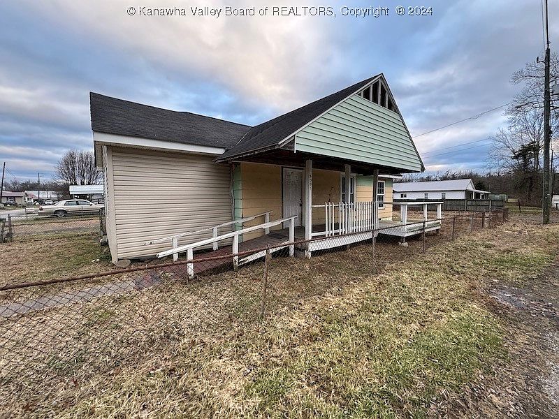 5001 Altizer Ave, Huntington, WV 25705 Zillow