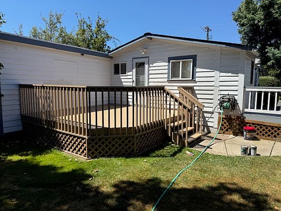 Private deck in back