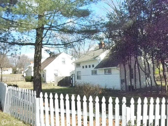 2nd image of 13301 Midway Ave