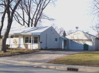 2205 Madonna Ave, Joliet, IL 60436