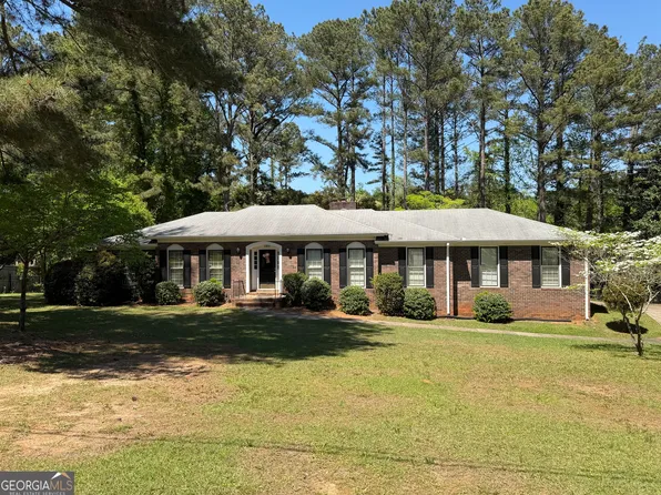 380 Burke Cir, McDonough, GA 30253