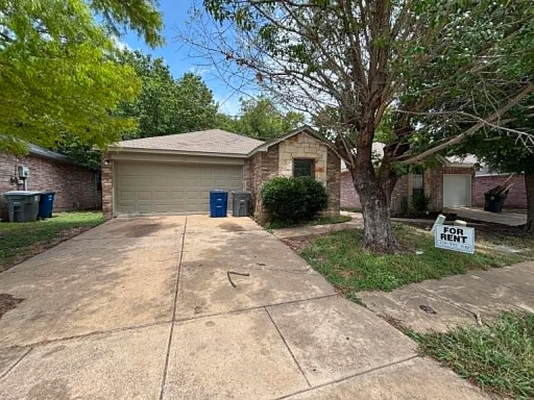 133 Cliff Heights Cir — Photo 2