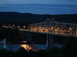 390 River Edge Rd, Brandenburg, KY 40108