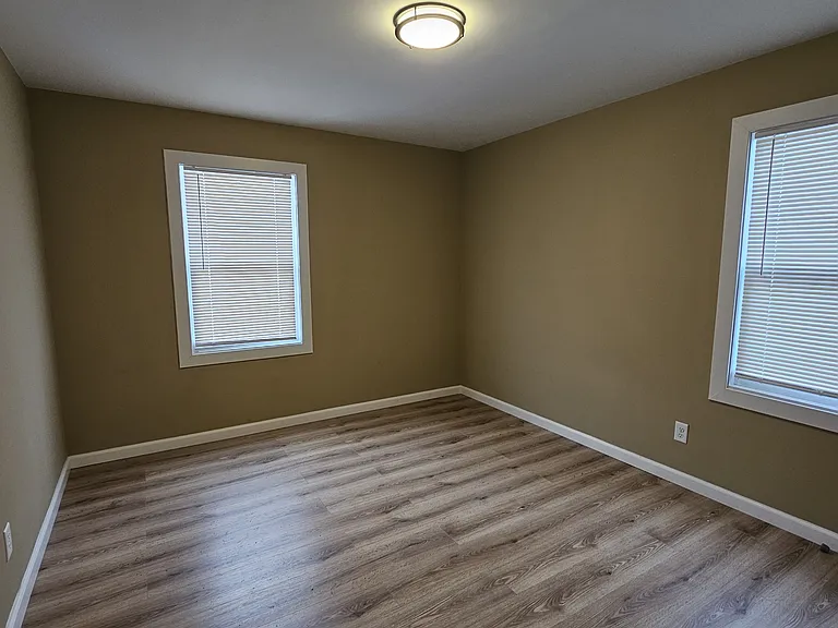 14 Maylan Dr #2 — Photo 10