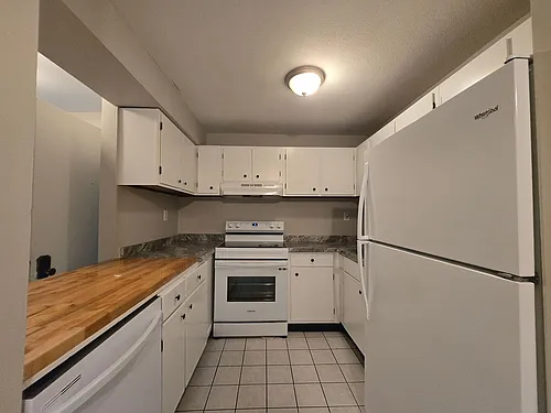 Creekwood Apartments - Farmington Photo 1