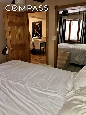 Rented by Compass | media 28