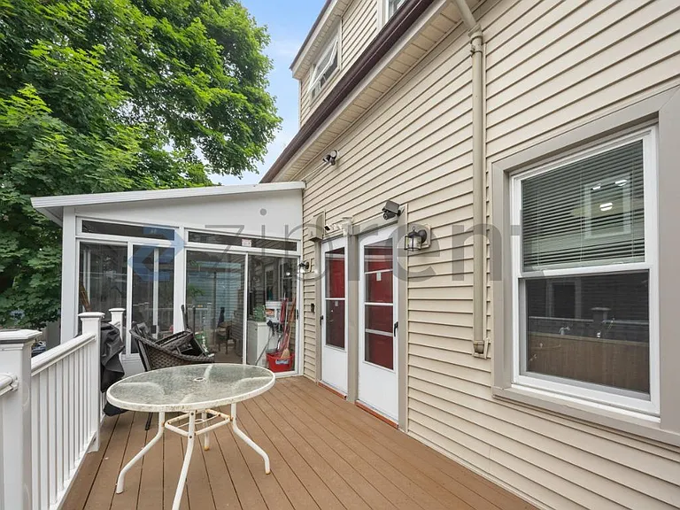 47 Cedar St #49 — Photo 18