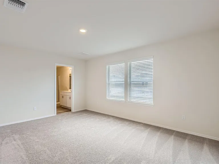 74 Pacific Loon St — Photo 4