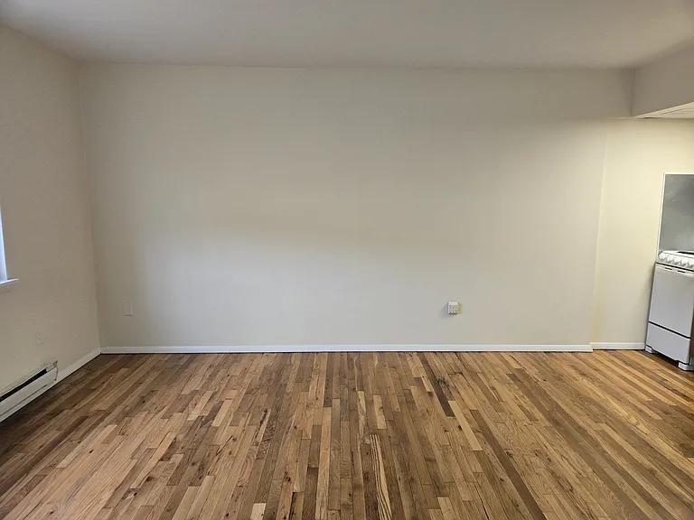295 Battle Ave #1D — Photo 8