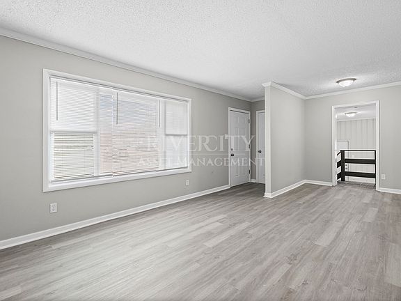 5th image of 3405 Medford Cv