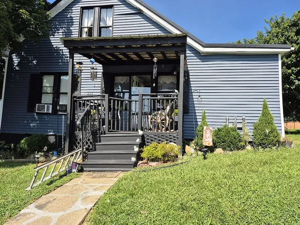 223 Ingram Ave, Flemingsburg, KY 41041
